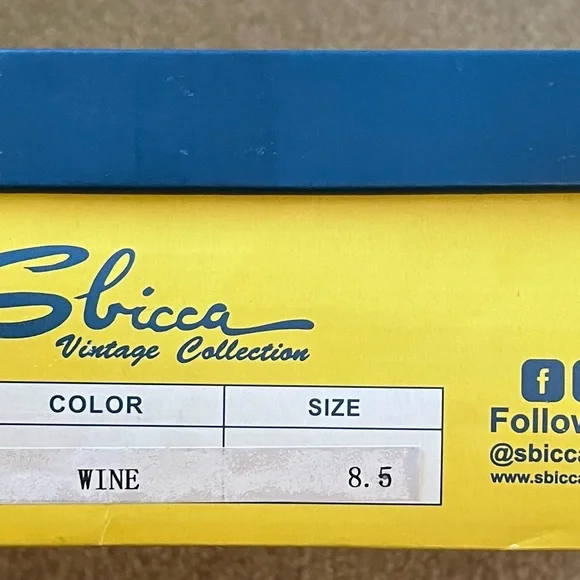 Suede booties with fringe wine color size 8.5 NIB - Picture 4 of 4